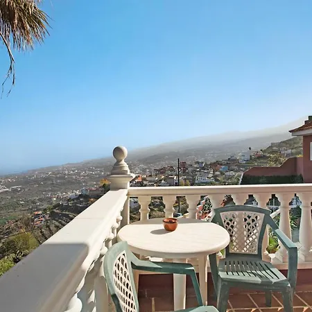 Casa Paseo Mirabal Σαλέ